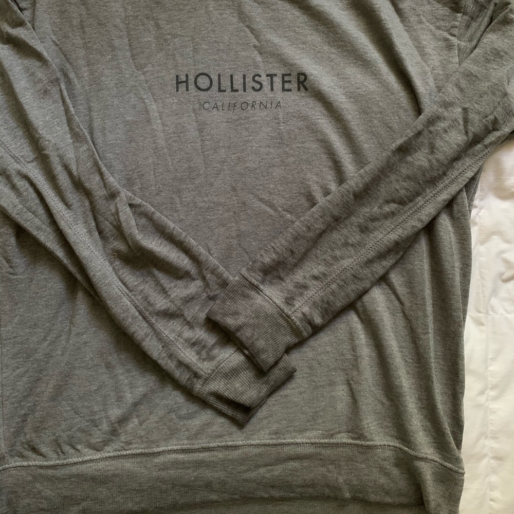 Hollister “tie dye” Sweatshirt - Picture 3 of 4